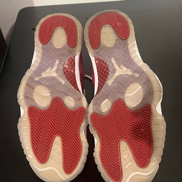 Jordan 11 Retro Men's Athletic Shoes - Red and White - Picture 7 of 7